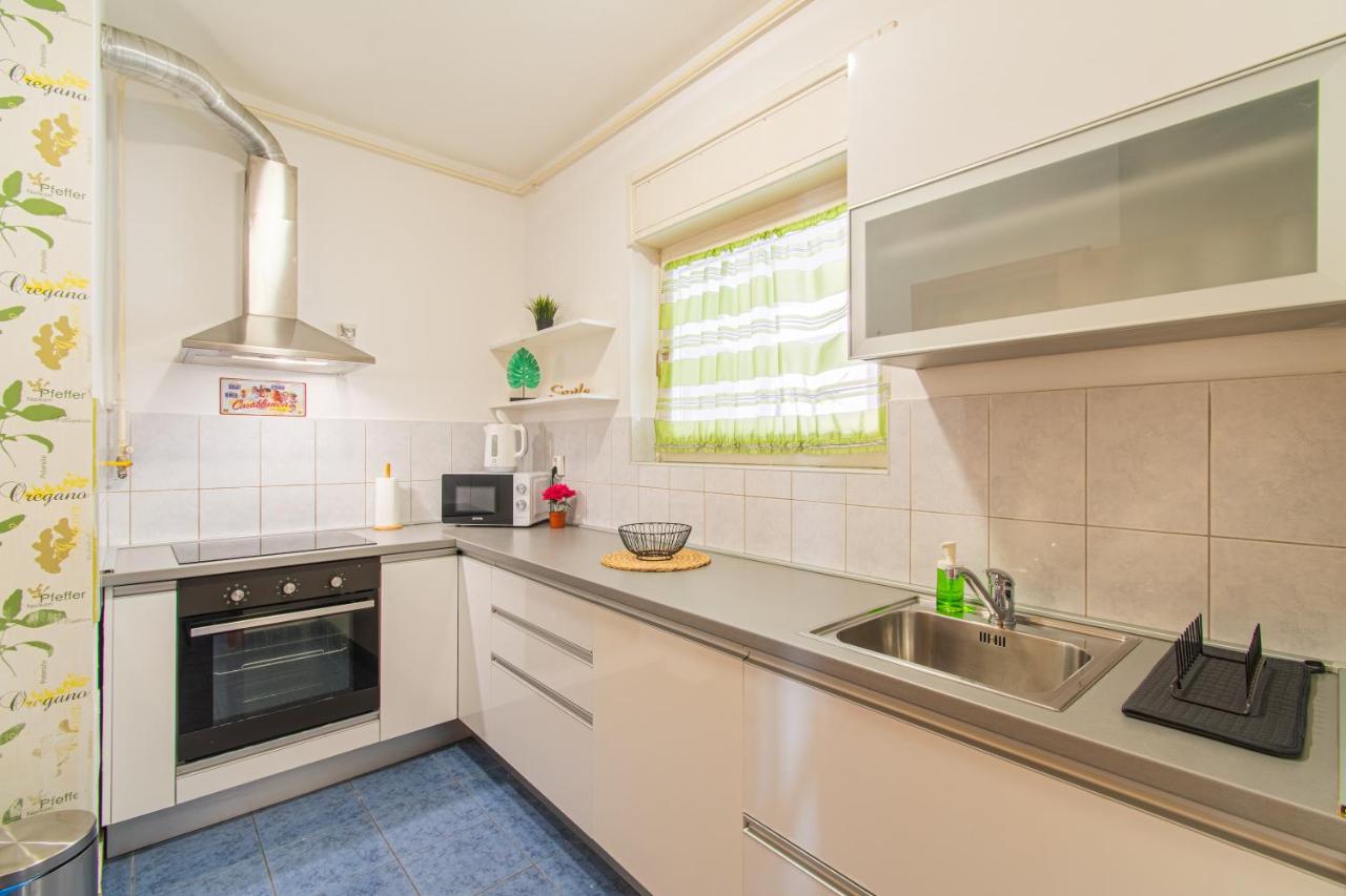 شقة Flexible Selfcheckins 47 - Zagreb - Two Loggia - New - 3 Beedroms - 2 Wc المظهر الخارجي الصورة